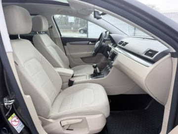 Volkswagen Passat B7 Variant 2.0 TDI CR DPF BlueMotion 140KM 2012 Volkswagen Passat 2.0TDI 140KM 2012r tempomat,, zdjęcie 34