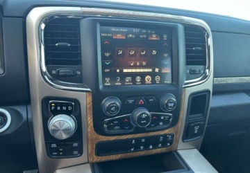 Dodge Ram IV 5.7 V8 390KM 2017 Dodge RAM Dodge RAM 5.7 Benzyna 390KM, zdjęcie 14