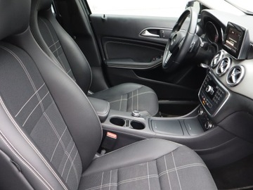 Mercedes GLA I Off-roader 1.6 200 156KM 2014 Mercedes GLA GLA 200, Salon Polska, Serwis ASO, zdjęcie 8