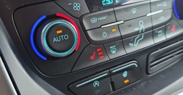 Ford Kuga III 2019 Ford Kuga 2019r. Benzyna 138,000 km 1.5 Benzyna 176KM, zdjęcie 6