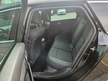 Peugeot 508 I SW Facelifting 2.0 BlueHDi 150KM 2015 Peugeot 508 SW 2,0 diesel 150KM nawigacja, zdjęcie 5