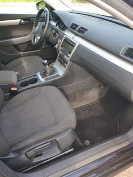 Volkswagen Passat B7 Limousine 1.4 TSI 122KM 2011 Volkswagen Passat Volkswagen Passat 1.4 benzyna 2011r 1.4 Benzyna 122KM, zdjęcie 10