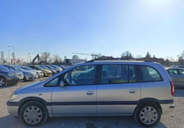 Opel Zafira A 1.8 16V 125KM 2003 Opel Zafira Opel Zafira 1.8 BenzynaLPG 125KM, zdjęcie 1