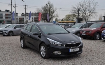 Kia Ceed II Kombi 1.6 GDI 135KM 2013 Kia Ceed 1.6 Benzyna Klimatyzacja 1.6 Benzyna 135KM, zdjęcie 3