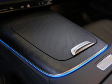 Mercedes Klasa E W214 Sedan 2.0 200 204KM 2025 E Klasa 200 4-Matic Avantgarde 2.0 (204KM) 2025, zdjęcie 14