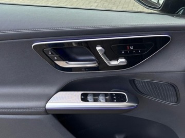 Mercedes GLC C254/X254 SUV 2.0 200d 163KM 2025 MERCEDES-BENZ GLC 200 d 4-Matic AMG Line 2.0 (163KM) 2025, zdjęcie 10