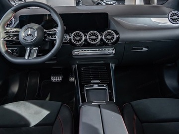 Mercedes GLA II Off-roader Facelifting 2.0 220 190KM 2025 MERCEDES-BENZ GLA 220 4-Matic AMG Line 2.0 (190KM) 2025, zdjęcie 6