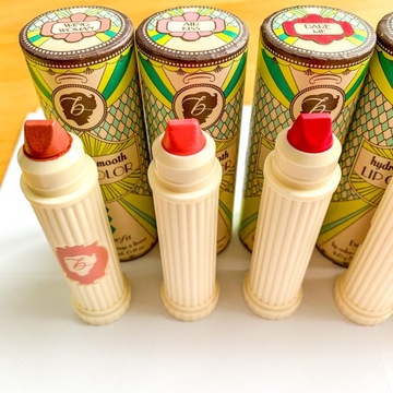 BENEFIT Hydra-Smooth Sheer увлажняющая помада COL