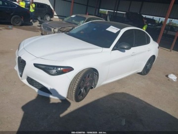 Alfa Romeo Giulia II Sedan Facelifting 2.0 Turbo 280KM 2020 Alfa Romeo Giulia 2020 2.0l 2.0 Benzyna 280KM, zdjęcie 1