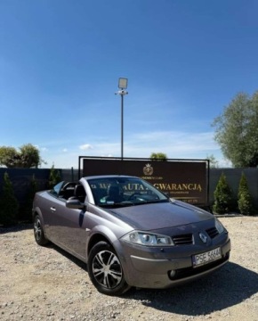 Renault Megane II 2004 Renault Megane Renault Megane 2 Cabrio-Coupe 1.9Dci 120km 2004r Keyless Go