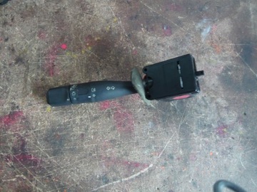 MINCE PŘEPÍNAČ SMĚROVKA PEUGEOT 206
