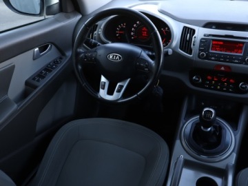 Kia Sportage III SUV 1.7 CRDi 116KM 2010 Kia Sportage 1.7 CRDi, Salon Polska, Serwis ASO, zdjęcie 6