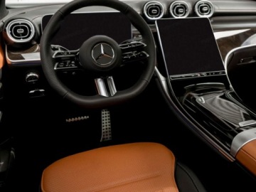 Mercedes GLC C254/X254 Coupe 2.0 220d 197KM 2025 GLC Coupe 220 d 4-Matic AMG Line 2.0 (197KM) 2025, zdjęcie 9