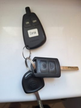 Opel Corsa C 2005 Opel Corsa Automat Klimatronik Webasto na pilota, zdjęcie 28