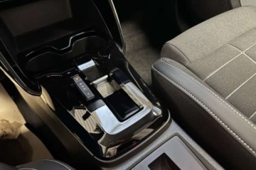 Citroen C3 IV e-Hatchback Elektryczny 44kWh 113KM 2025 Citroen C3 Od reki Duzy rabat Kamera cofania Leasing Wynajem, zdjęcie 22