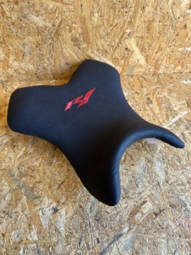 Сиденье водителя, переднее сиденье переднее Yamaha R1 RN12 2004, 04-06