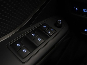 Toyota C-HR I Crossover 1.8 Hybrid 122KM 2019 Toyota C-HR navi kamera ACC klima-auto LED hak, zdjęcie 33