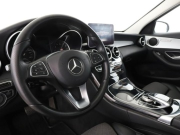 Mercedes Klasa C W205 Kombi 180 156KM 2017 Mercedes C 180 automat full LED navi klima auto, zdjęcie 13