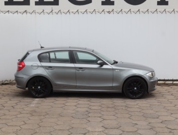 BMW Seria 1 E81/E87 Hatchback 5d E87 2.0 118d 143KM 2009 BMW 1 118d, Navi, Klima, Klimatronic, Tempomat, zdjęcie 5