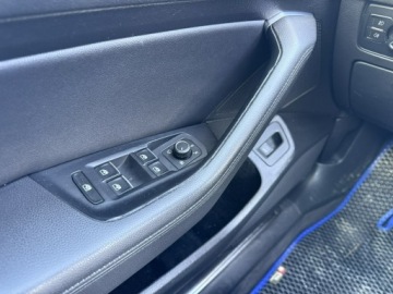 Volkswagen Passat B8 Variant 2.0 TDI BlueMotion SCR 190KM 2016 Volkswagen Passat Variant 2.0 TDI 190KM 2016 DSG7, zdjęcie 20