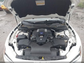 Maserati Ghibli III 2018 Maserati Ghibli 2018 MASERATI GHIBLI S Q4 3.0 Benzyna 424KM, zdjęcie 15