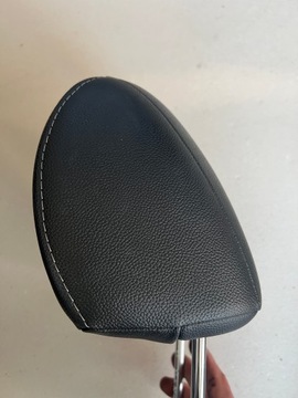 KIA VENGA PODHLAVNÍK SEDADLA PŘEDNÍHO PŘEDNÍ KŮŽE