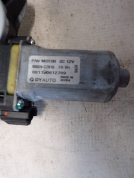 ZVEDÁK OKNO PRAVÝ PŘEDNÍ SSANGYONG KORANDO III FACELIFT 98820-CZ010