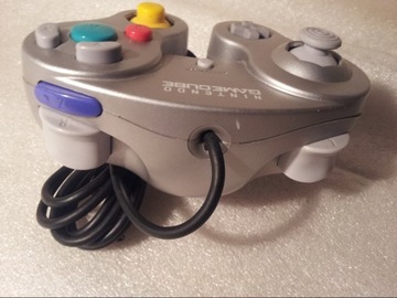Оригинальный серебряный контроллер — GameCube — NGC