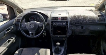 Volkswagen Touran II 1.6 TDI 105KM 2011 Volkswagen Touran 1.6 TDI 110KM Alufelgi Klimatronic 1.6 Diesel 105KM, zdjęcie 8