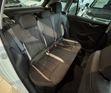 Skoda Kamiq Crossover 1.0 TSI 110KM 2023 Škoda Kamiq Skoda Kamiq Style 1.0TSI 110KM DSG, zdjęcie 12