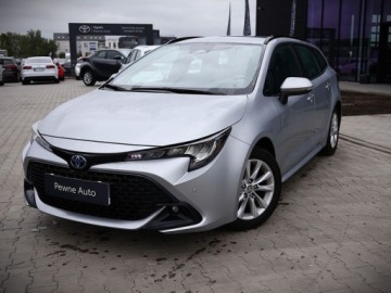 Toyota Corolla XII TS Kombi Facelifting 1.8 Hybrid 140KM 2023 Toyota Corolla COMFORTTech 1.8 Hybrid 140 KM kombi 1.8 Hybryda 140KM, zdjęcie 2