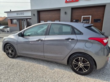 Hyundai i30 II Wagon 1.4 CVVT 100KM 2013 Hyundai i30 Sliczny 1.4 benzyna z Niemiec zarejestrowany bezwypadkowy gwar, zdjęcie 4