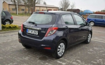 Toyota Yaris III Hatchback 5d 1.33 Dual VVT-i 99KM 2011 Toyota Yaris 1.3B Navi Kamera 2 KPL Opon Sprowadzony Oplacony 1.3, zdjęcie 9