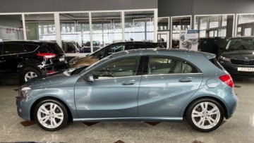 Mercedes Klasa A W176 Hatchback 5d 1.6 180 BlueEFFICIENCY 122KM 2014 Mercedes-Benz Klasa A Niepowtarzalny wyglad oraz stan Automat Ledy MOZLIWA, zdjęcie 18