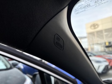 Toyota C-HR I Crossover Facelifting 1.8 Hybrid 122KM 2020 Toyota C-HR 1.8 Hybrid Style 1.8 Hybrid Style I Au, zdjęcie 24