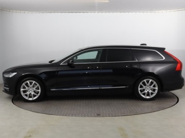 Volvo V90 II Kombi 2.0 D5 235KM 2016 Volvo V90 D5 AWD, 231 KM, 4X4, Automat, Skóra, zdjęcie 2