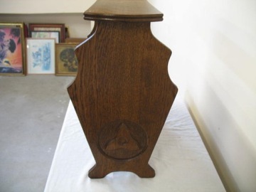 СТИЛЬНАЯ ПОДСТАВКА ДЛЯ ЦВЕТОВ НА ПОДСТАВКЕ ДЛЯ ГАЗЕТЫ КНИГА 26