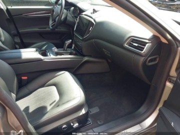 Maserati Ghibli III 2021 Maserati Ghibli S 2021 3.0l 3.0 Benzyna 424KM, zdjęcie 9