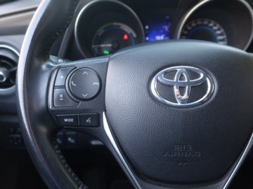 Toyota Auris II Touring Sports Facelifting 1.8 Hybrid 136KM 2017 Toyota Auris Hybrid, Salon Polska, Serwis ASO, zdjęcie 15