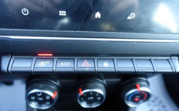 Renault Clio V Hatchback 5d 1.0 TCe 100KM 2019 Renault Clio 1.0TCe 100KM Full LED Tablet Asystenci jazdy Klima Oryginalny, zdjęcie 18