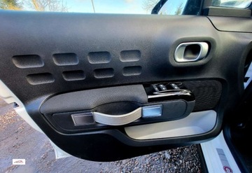 Citroen C3 III VAN 1.2 PureTech 82KM 2021 Citroen C3 C-SeriesLIft GWARANCJA 1.2 Benzyna 82KM, zdjęcie 11