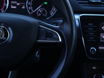 Skoda Superb III Kombi Facelifting 1.5 TSI 150KM 2020 Skoda Superb 1.5 TSI, Salon Polska, Automat, zdjęcie 17