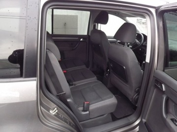 Volkswagen Touran II 1.6 TDI 105KM 2011 Volkswagen Touran AUTOMAT !DSG 7-BIEGOWY!, zdjęcie 13
