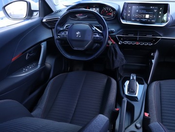 Peugeot 2008 II SUV 1.2 PureTech 130KM 2020 Peugeot 2008 1.2 PureTech, Salon Polska, zdjęcie 6