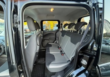 Ford Tourneo Courier I Mikrovan 1.0 EcoBoost 100KM 2017 Ford Tourneo Courier Ford Tourneo Courier Benzyna 100KM, zdjęcie 21