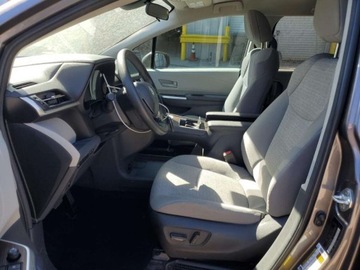 Toyota Sienna III 2024 Toyota Sienna LE 2024 2.5l 2.5 Hybryda 245KM, zdjęcie 7