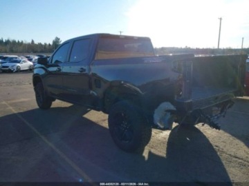 Chevrolet Silverado II 2024 Chevrolet Silverado 1500 Short Bed Lt Trail Boss 2024 2.7 Benzyna 310KM, zdjęcie 3