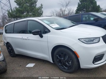 Chrysler Pacifica II 2024 Chrysler Pacifica Premium S Apperance, hybryda Plug-In, 3.6l 3.6 260KM, zdjęcie 7