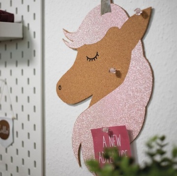 Okleina Dekoracyjna Brokat Folia Samoprzylepna Na Meble Szafki Kolor Różowy