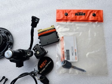 KTM Duke 390 17+ модуль разъема замка зажигания